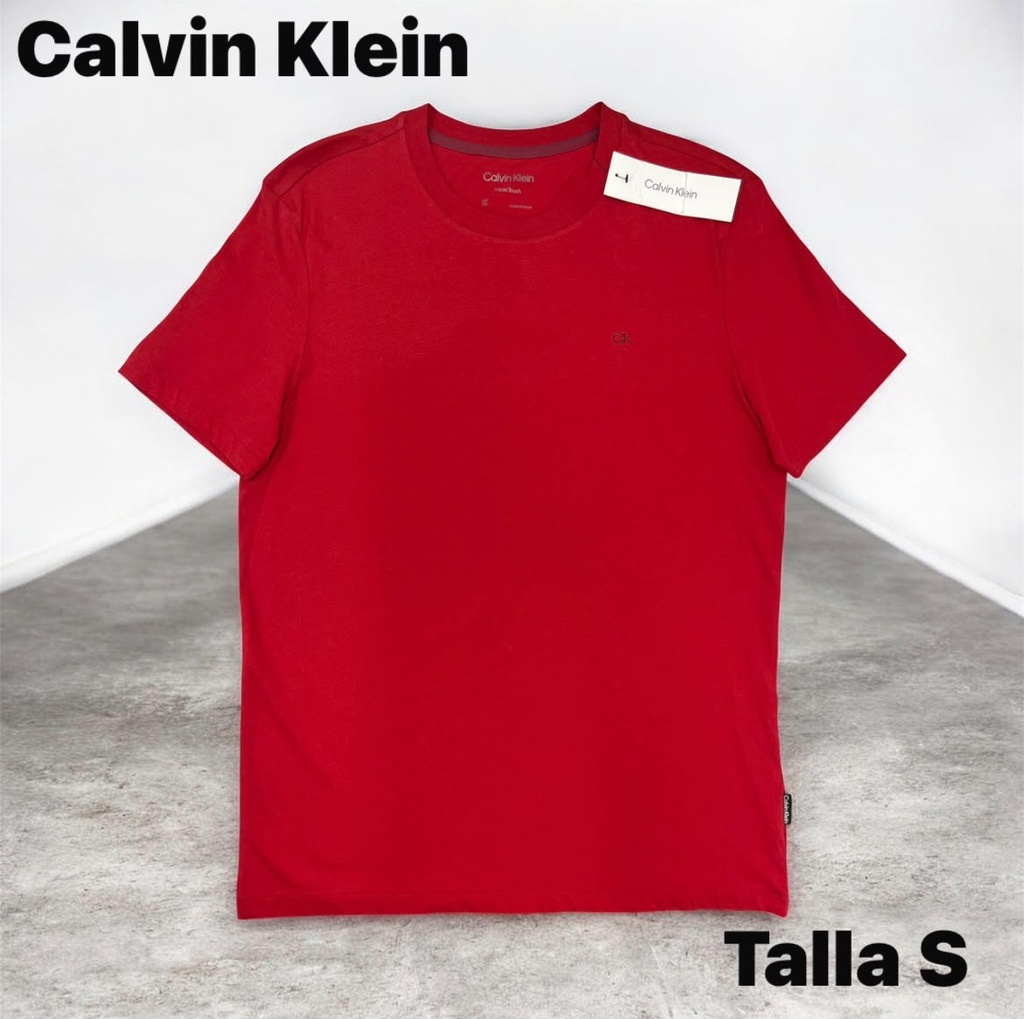 Playera Calvin Klein roja de manga corta y cuello redondo talla S