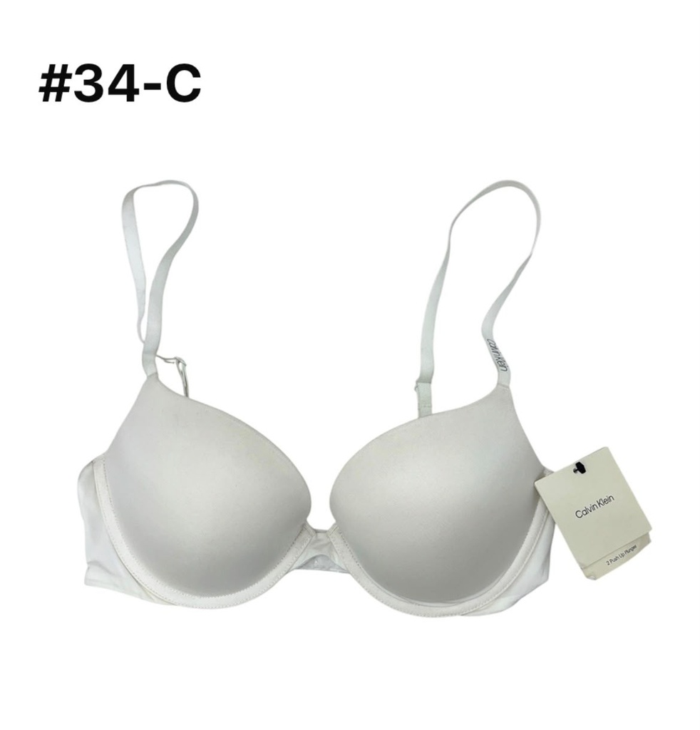 Brsier Calvin Klein talla 34.C