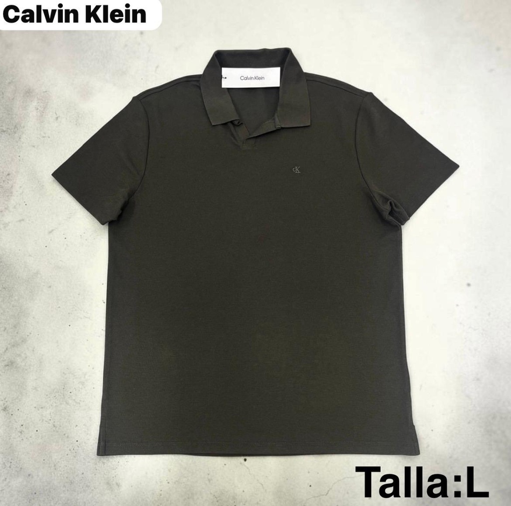 Playera Calvin Klein talla L