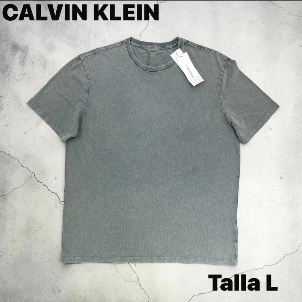 Playera Calvin Klein con efecto deslavado de estilo vintage talla L