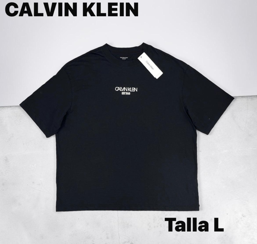 Playera Calvin klein black talla L
