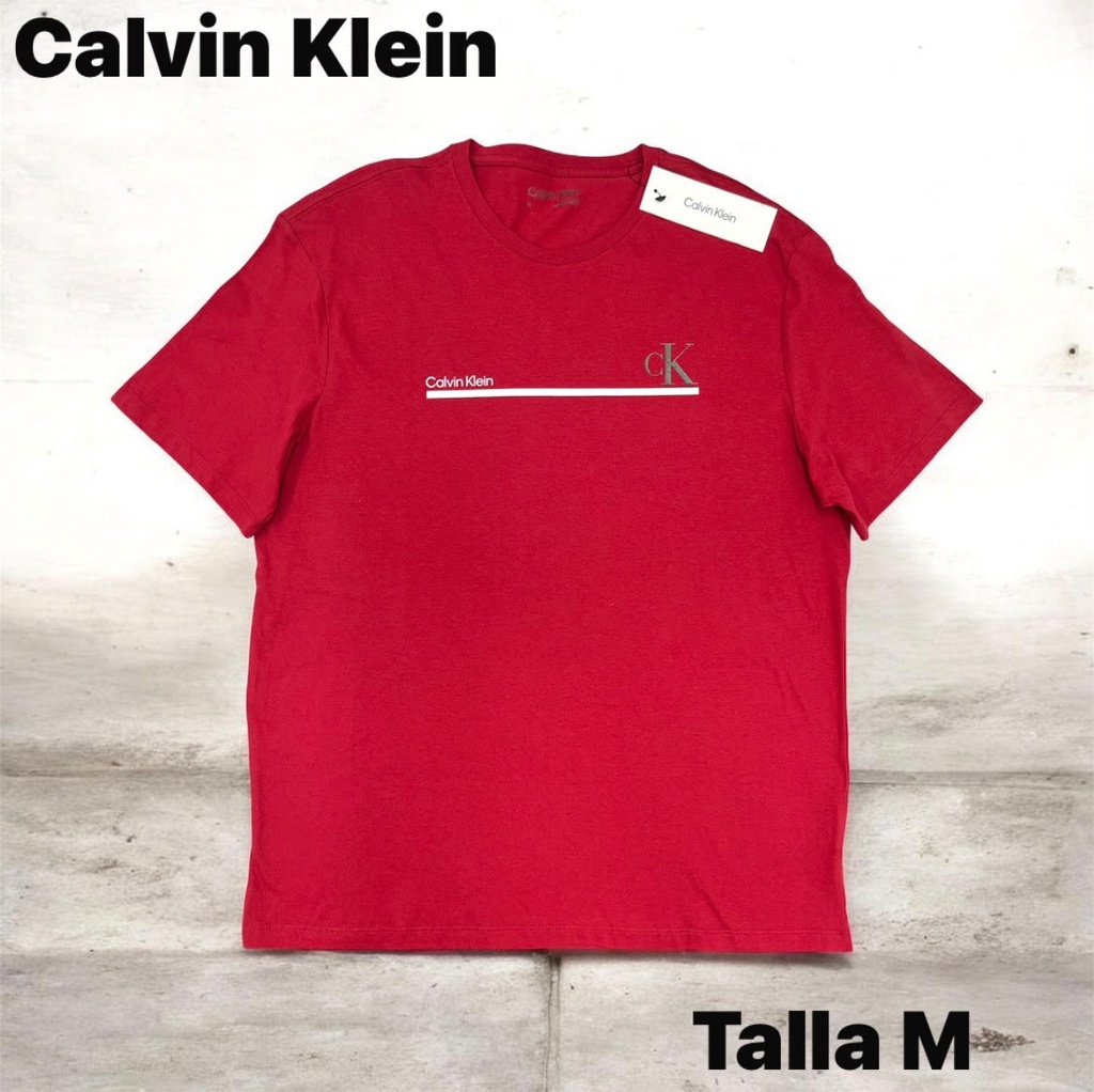 Playera Calvin Klein roja con diseño gráfico frontal talla m
